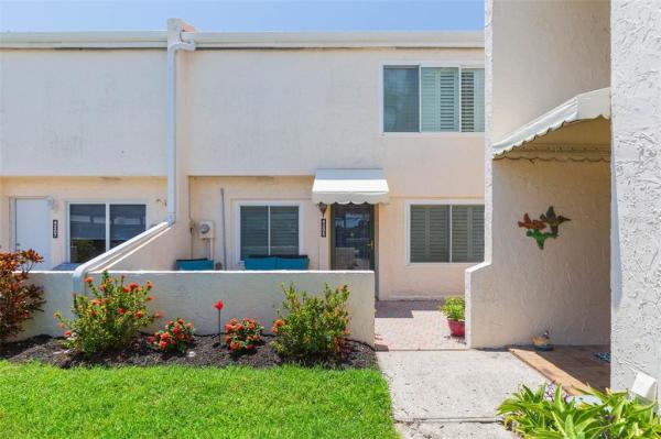 SPINNAKER COVE CONDO PHASE 1 SECTION A