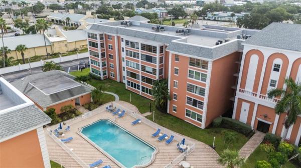 CROSSWINDS COLONY ONE CONDO