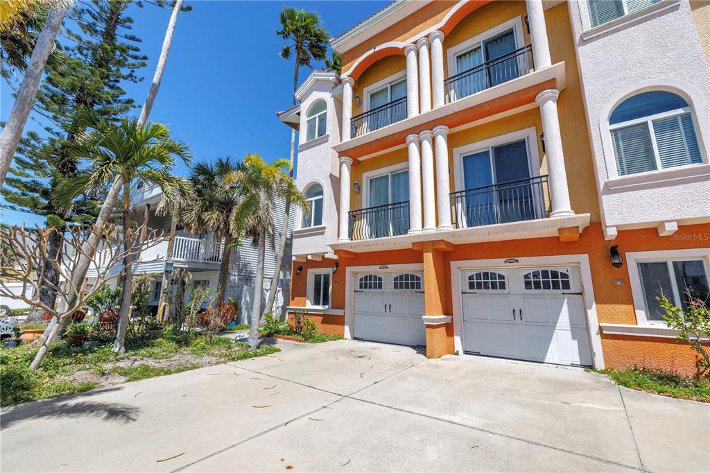 EMILIA TWNHMS OF REDINGTON SHORES REP - фото