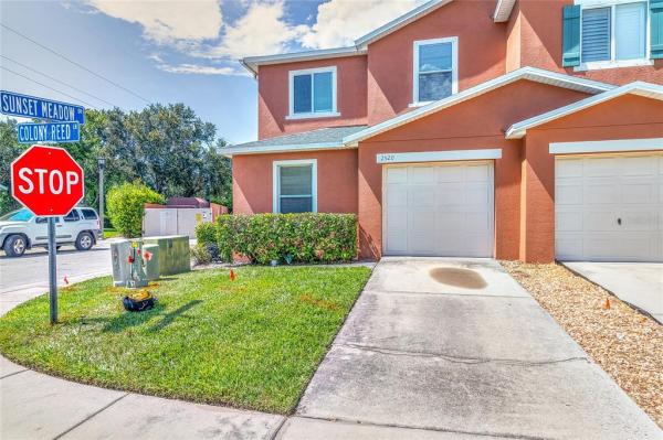 SUNSET POINTE TWNHMS