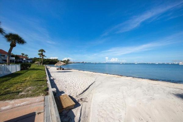 BERMUDA BAY BEACH CONDO