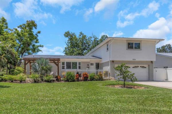 PINELLAS POINT ADD SEC B MOUND SEC