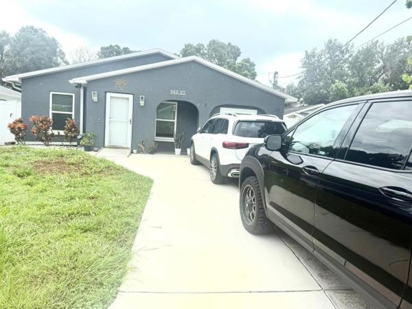 TAMPAS NORTH SIDE COUNTRY CLU