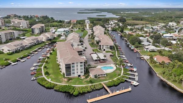 SAND PEBBLE POINTE CONDO 01 AMD 02