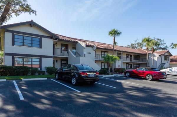 GOLF POINTE AT PALM-AIRE CC SEC II