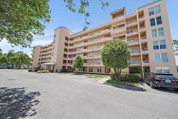 THE GREENS AT PINEBROOK PH 1 & 2