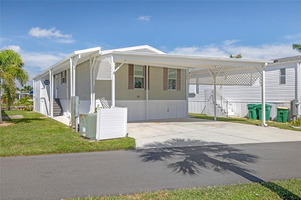 PELICAN HARBOR MOB HOME ESTATES - фото