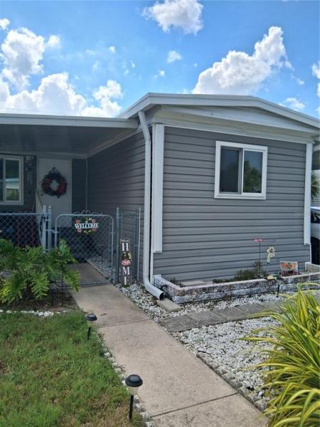 HOLIDAY VILLAGE CO-OP M/H UNREC