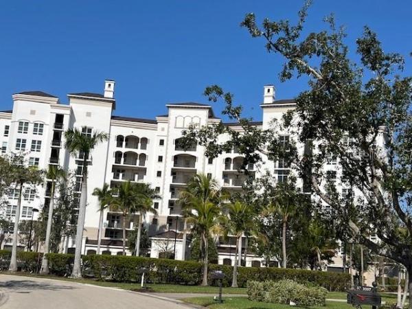 GRANDE IS TWRS 03 & 04 PH I