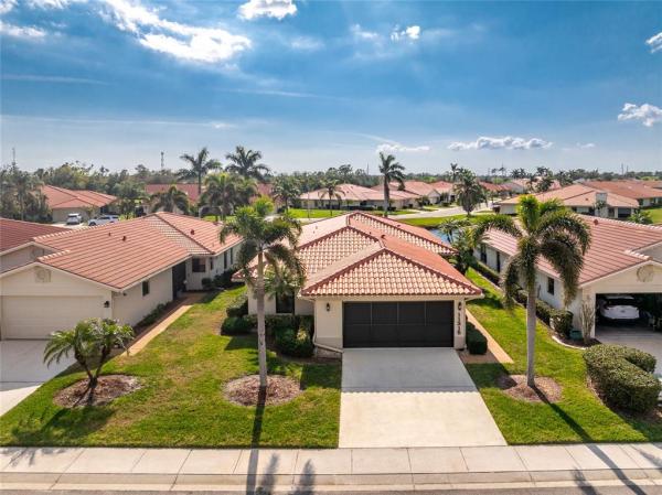 KINGSWAY GOLF VILLAS