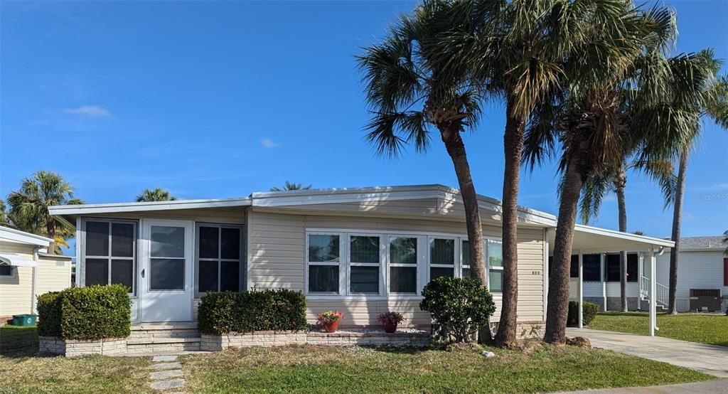 MAPLE LEAF ESTATES - фото