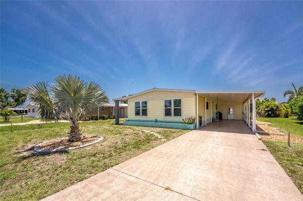 LEMON BAY ISLES PH 01