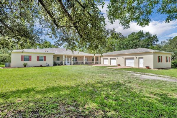 ROYAL TRAILS UNIT 01