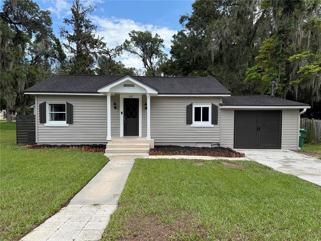 PLYMOUTH HEIGHTS DELAND - фото