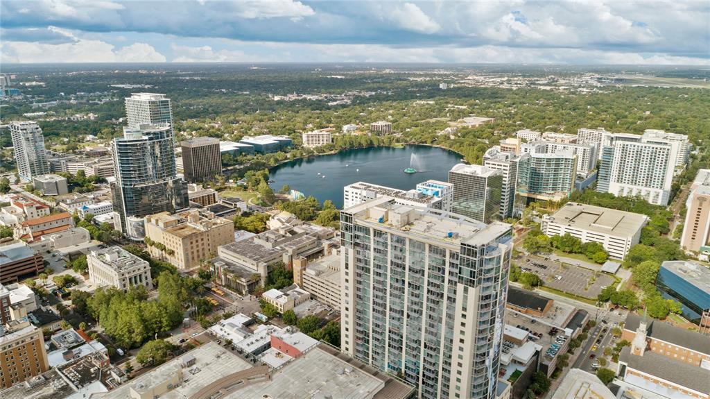 SOLAIRE/PLAZA - фото