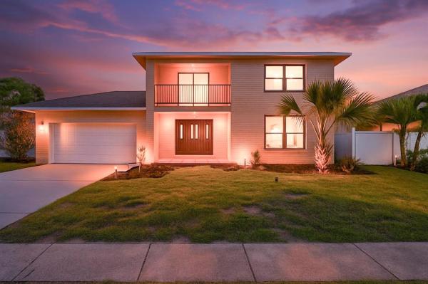 GOLDEN GATEWAY HOMES