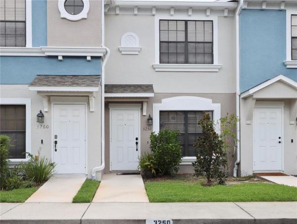 WINDSOR LAKE TOWNHOMES