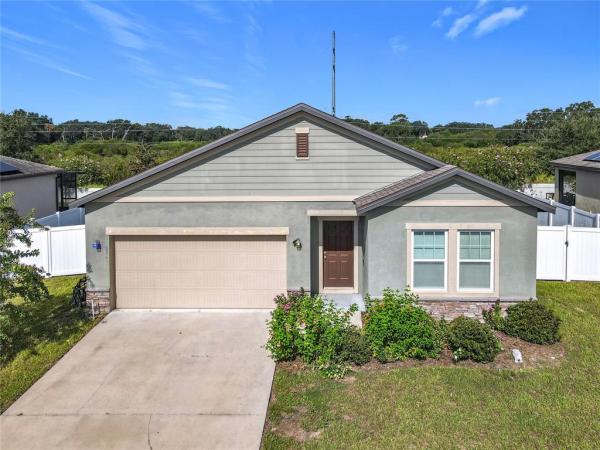 HIDDEN LAKE PRESERVE