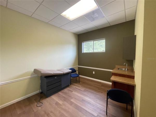 TIMBER OAKS PROFESSIONAL PARK