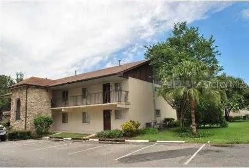 ROSEWOOD MANOR-FIRST AMD - фото