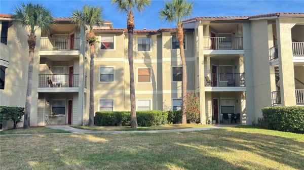 BLOSSOM PARK VILLAS CONDO