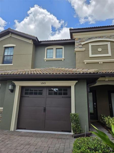 CHAMPIONS CLUB CONDO PH 11