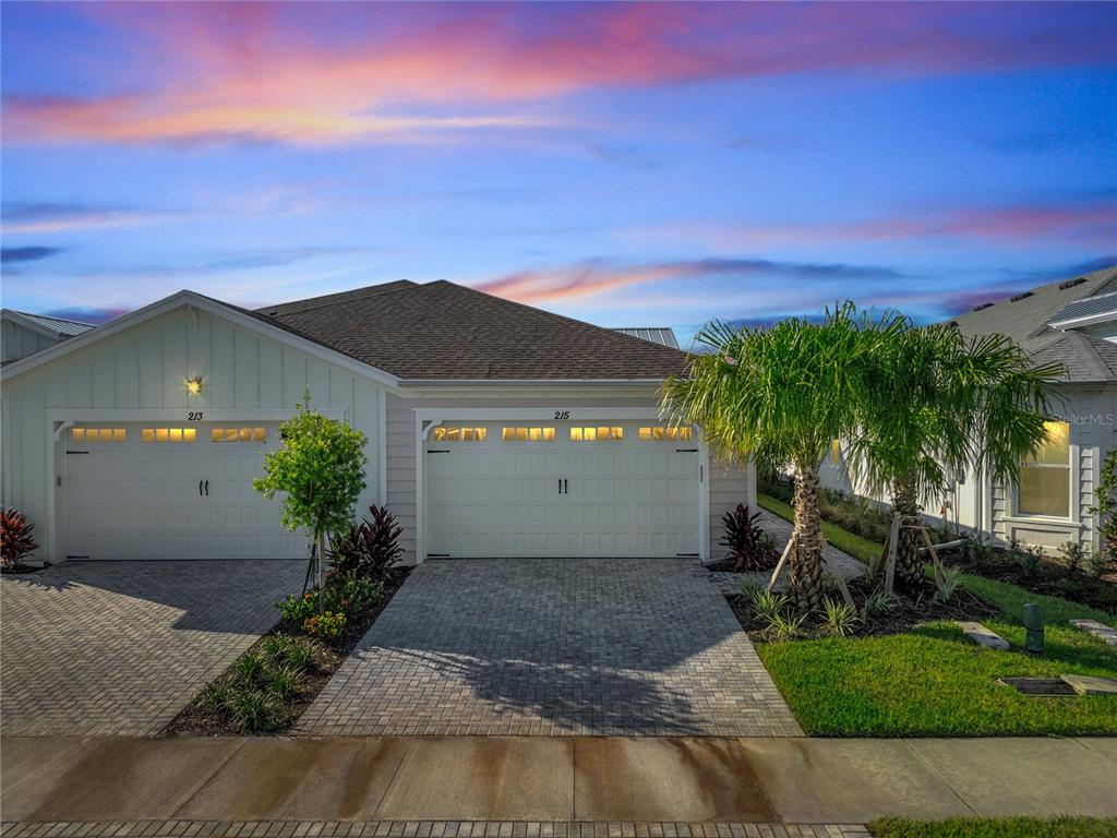 LATITUDE/DAYTONA BEACH PH 1 - фото