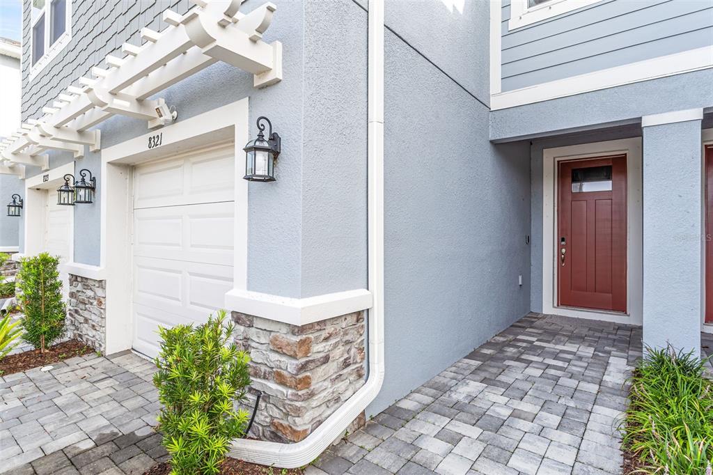 CITRON GROVE - фото