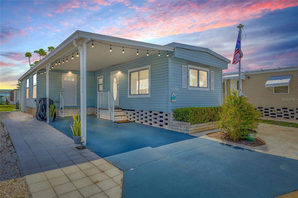 CLEARWATER CASCADE M/H PARK UNREC - фото