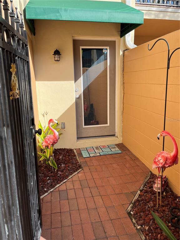 MEDITERRANEAN VILLAGE IN THE PARK - фото