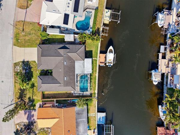 WATERWAY ESTATES SEC 2