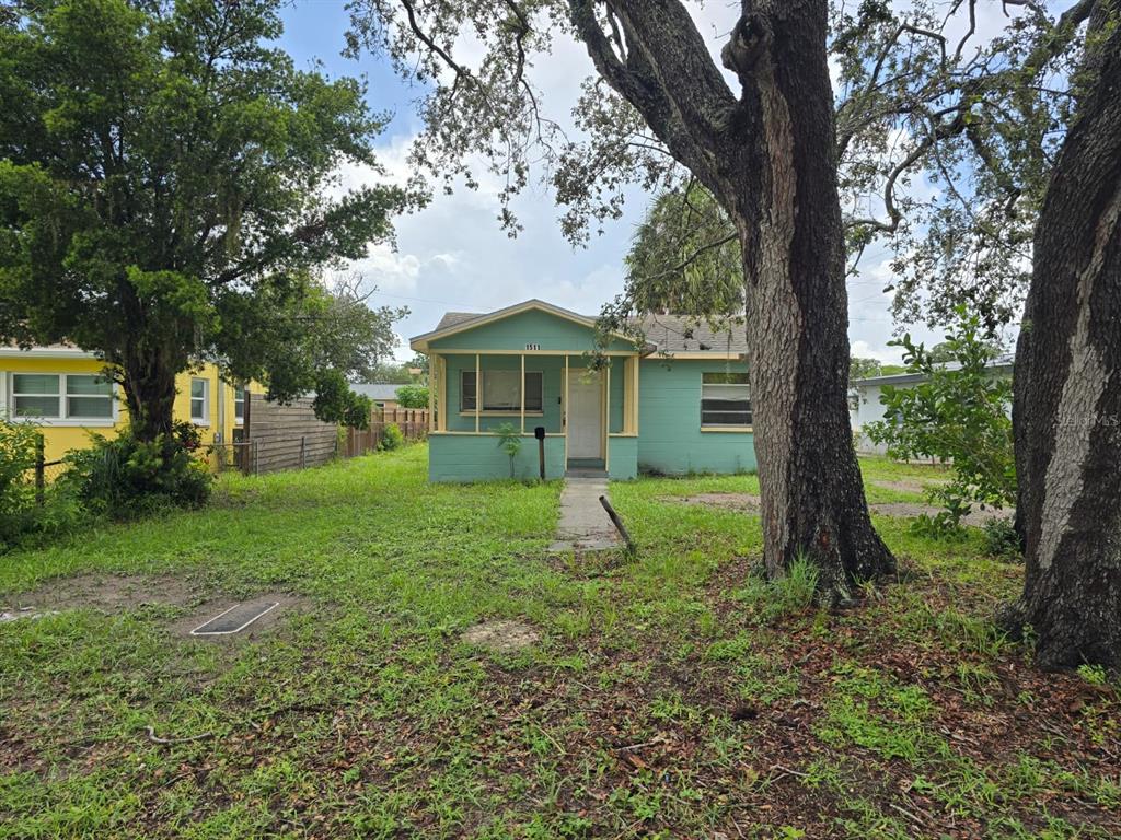 MEDLEY GARDENS - фото