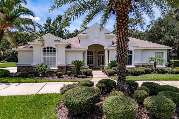 FISH HAWK TRAILS UNIT 3