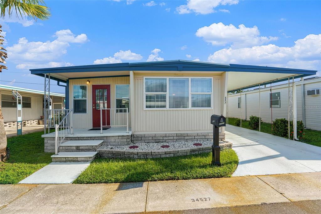 SUNSET PALMS UNREC - фото