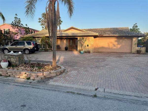 VENETIAN SHORES UNIT 1A