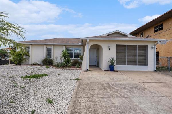 HUDSON BEACH ESTATES