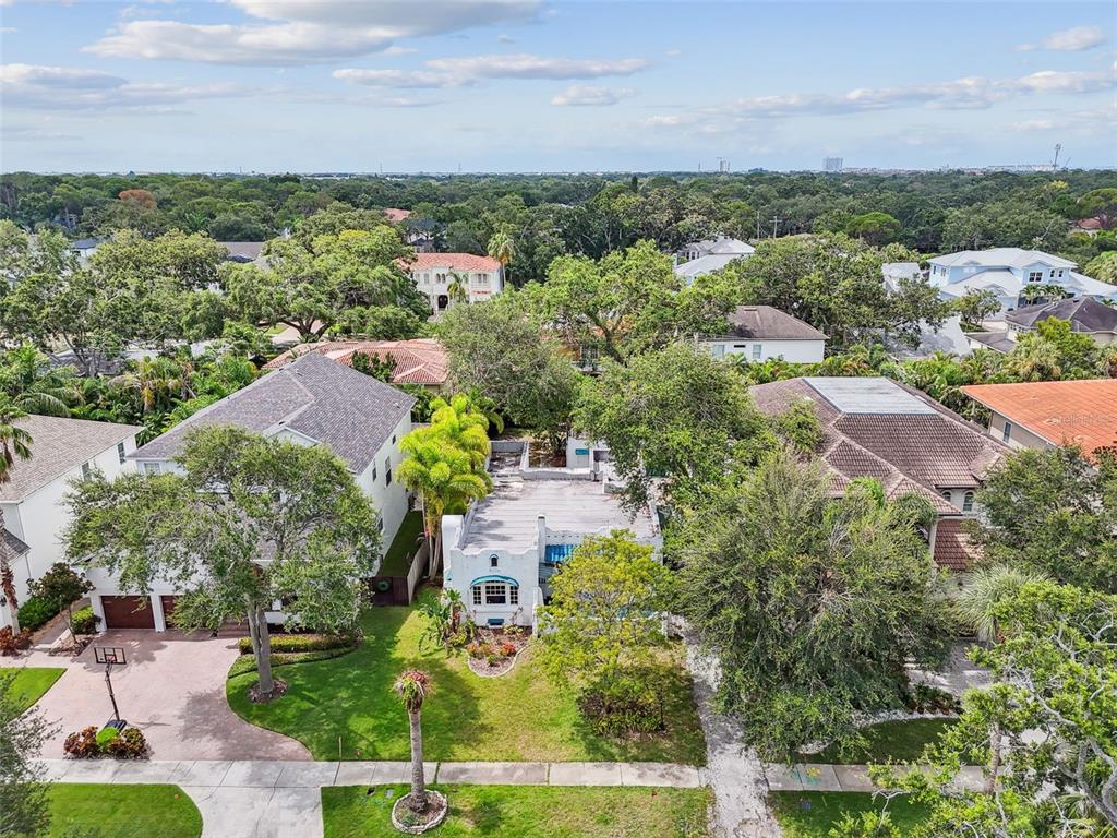 SUNSET PARK - фото