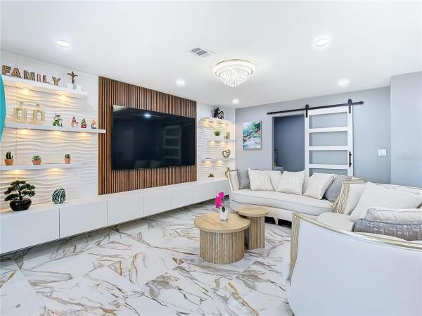 TAMPA SHORES INC 1 UNIT 3