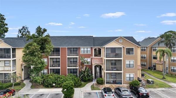 BAYPOINTE PRESERVE CONDO