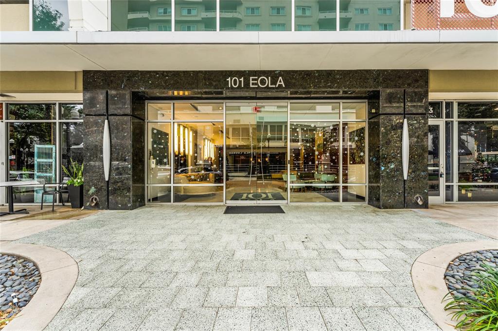 101 EOLA CONDOS - фото