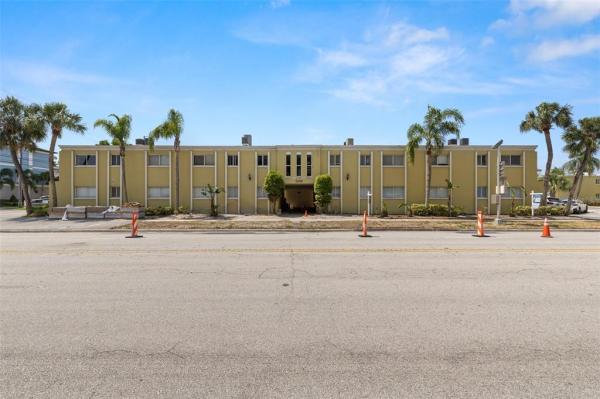 PALMA CEIA GARDENS CONDO