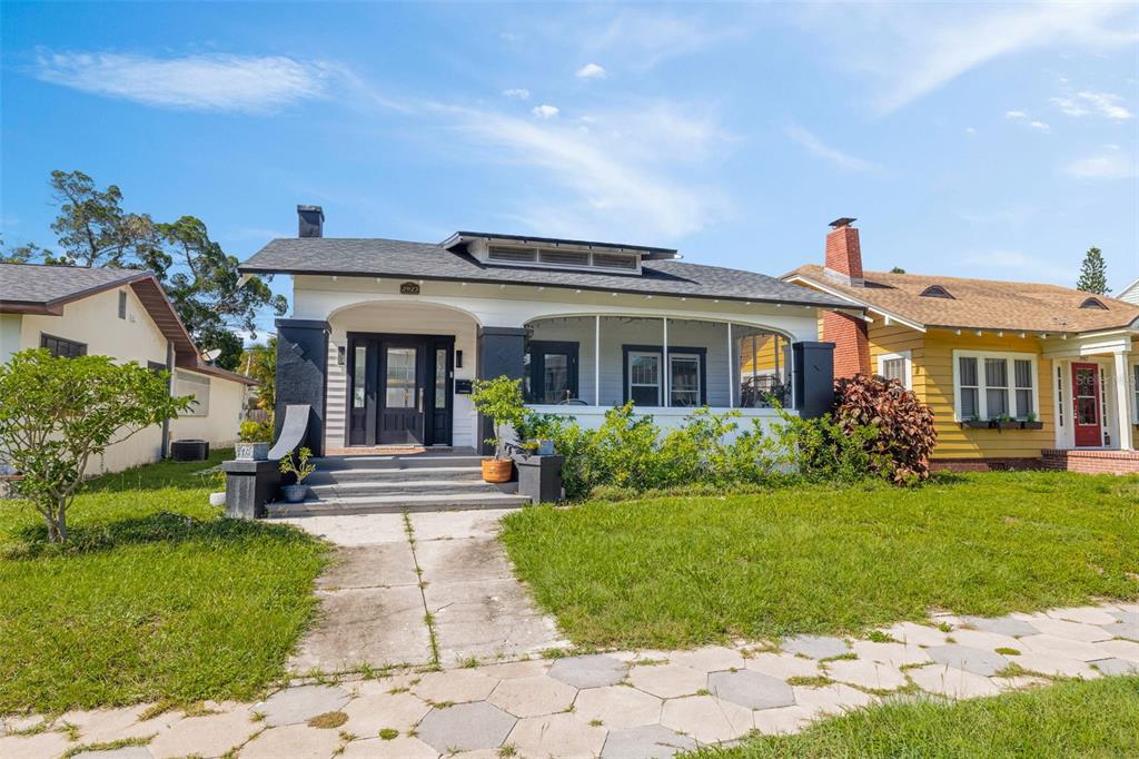 HALLS CENTRAL AVE 2 - фото