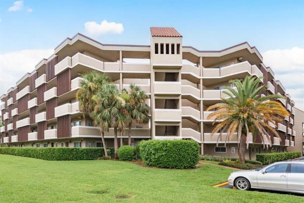 SUNSHINE TOWERS APT RESIDENCES