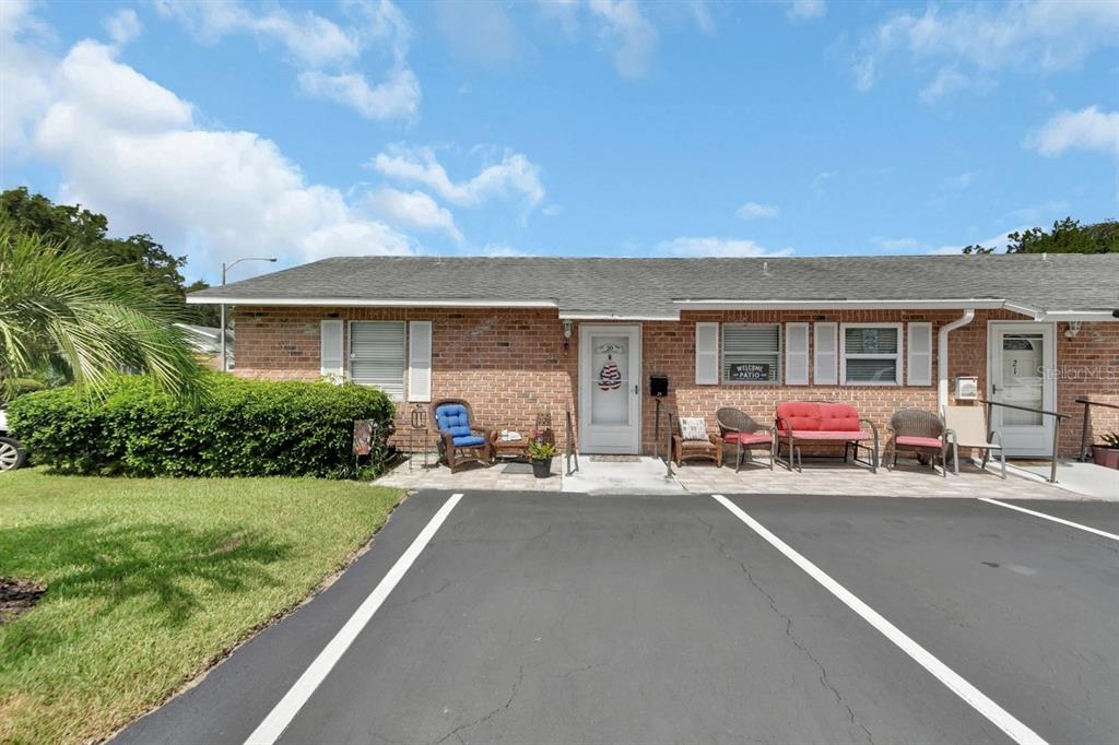 FAIRWAY VILLAGE CONDO - фото