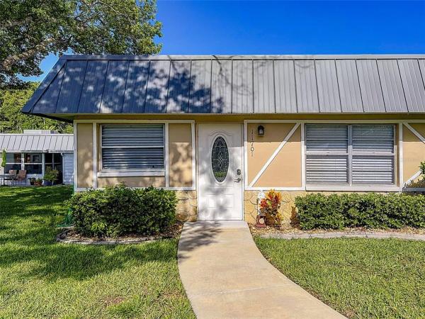 PARADISE POINTE WEST GR 03