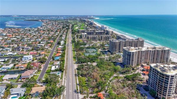 WATER CLUB 01 AT LONGBOAT KEY