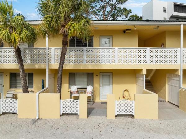 CONTNTLS SEA CLUB 2 P1