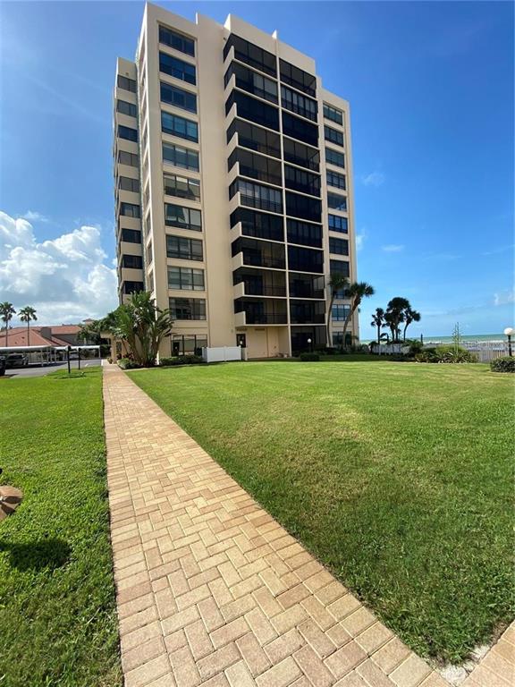 VALENCIA CONDO APTS - фото