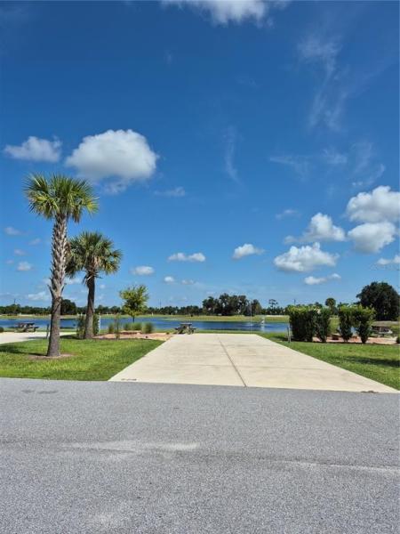 RESORT AT CANOPY OAKS