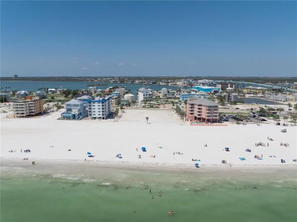 ROYAL BEACH CLUB CONDO